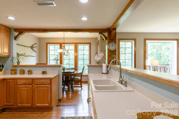 $399,000 | 222 Creekside Way, Unit D/202, Burnsville, NC 28714