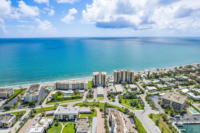$1,890,000 | 200 South Beach Road, Unit 102, Tequesta, FL 33469
