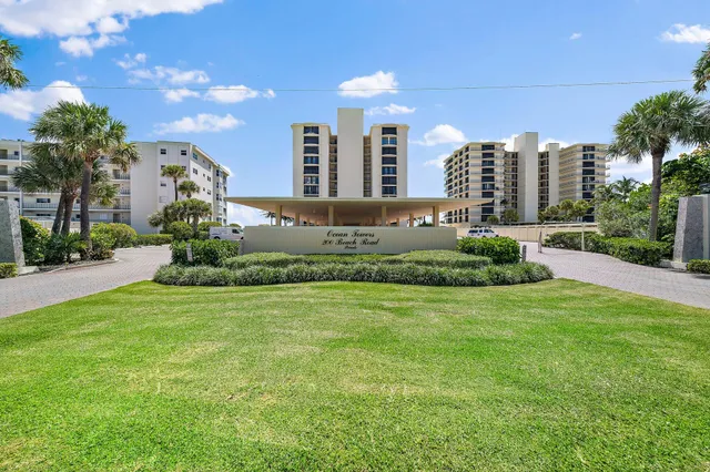 $1,890,000 | 200 South Beach Road, Unit 102, Tequesta, FL 33469