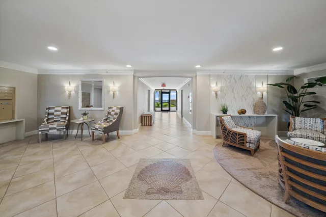 $1,890,000 | 200 South Beach Road, Unit 102, Tequesta, FL 33469