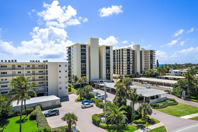 $1,890,000 | 200 South Beach Road, Unit 102, Tequesta, FL 33469
