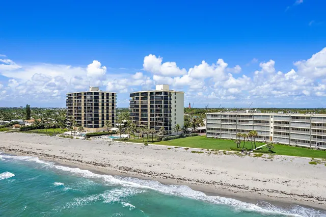 $1,890,000 | 200 South Beach Road, Unit 102, Tequesta, FL 33469