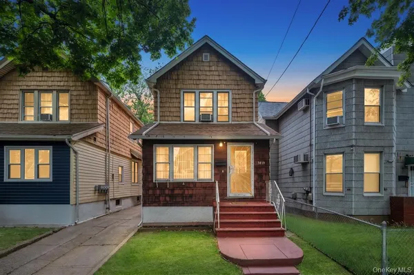$779,999 | 9419 96th Street | Ozone Park