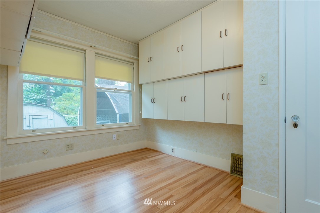 1909 North Oakes Street Tacoma, WA 98406 - Photo 17 of 24