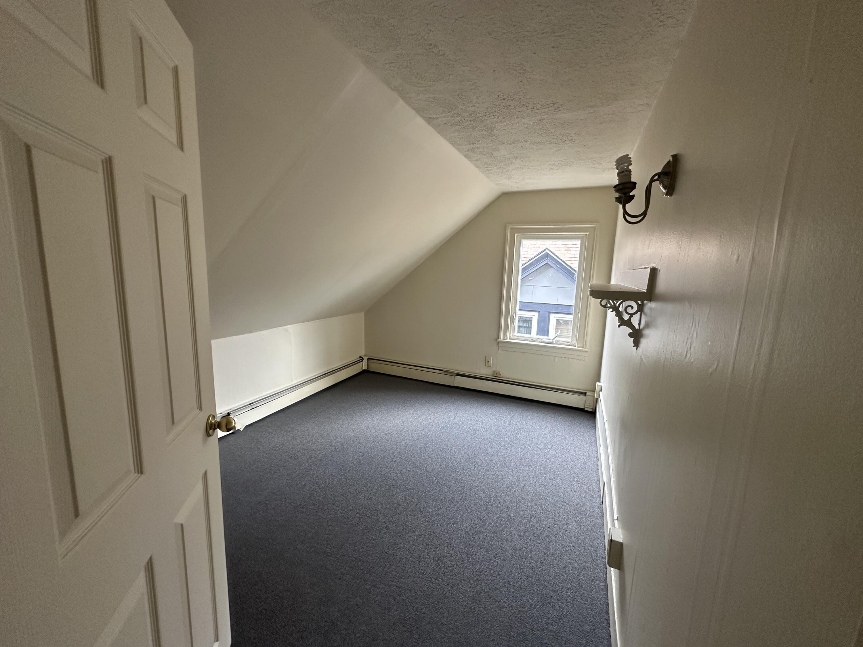 14 Pleasant Street Springvale, ME 04083 - Photo 11 of 31 Bed2-1