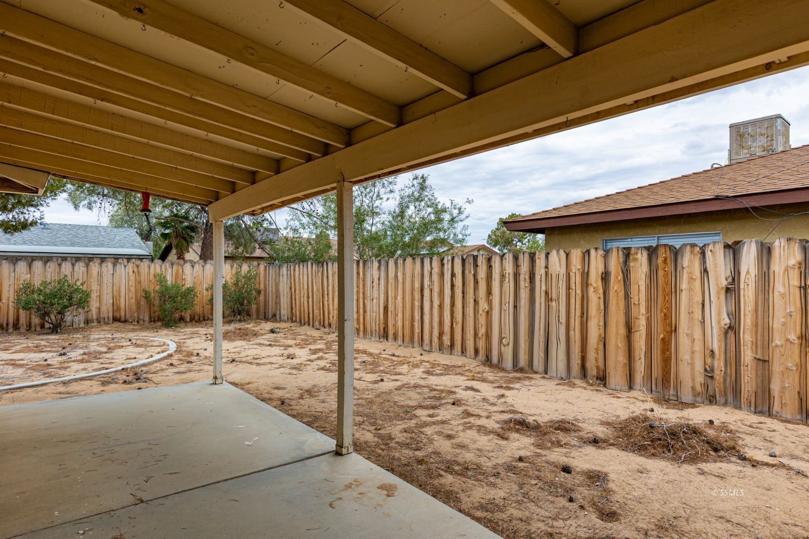 325 South Lincoln Street Ridgecrest, CA 93555 - Photo 31 of 35