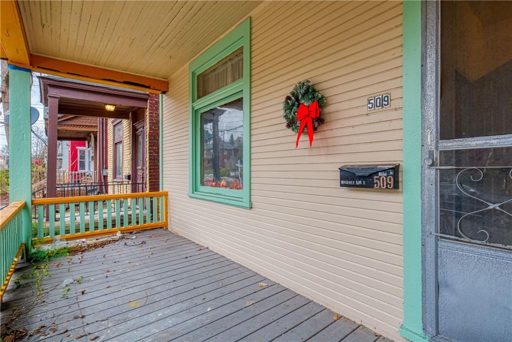 509 East End Pittsburgh, PA 15221 - Photo 4 of 24 Front Porch