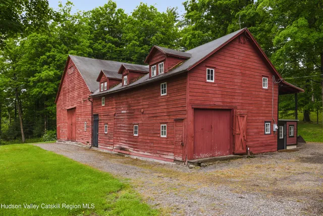 $2,995,000 | 88 Mac Brown Road, Hillsdale, NY 12529
