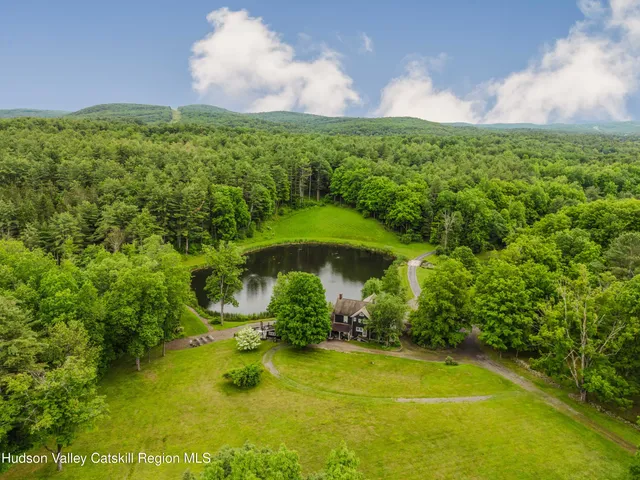 $2,995,000 | 88 Mac Brown Road, Hillsdale, NY 12529