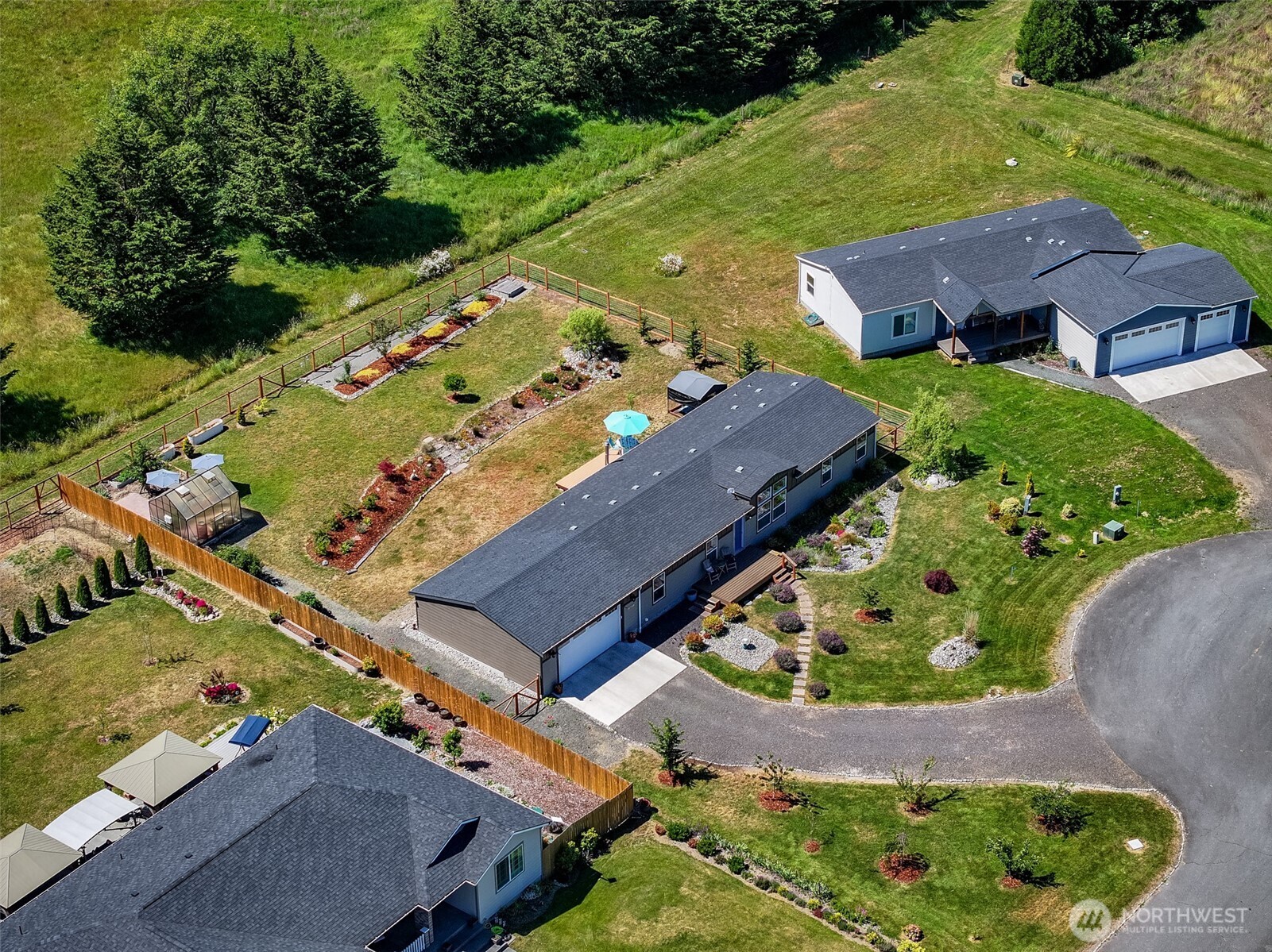 61 Kestral Place Sequim, WA 98382 - Photo 4 of 40