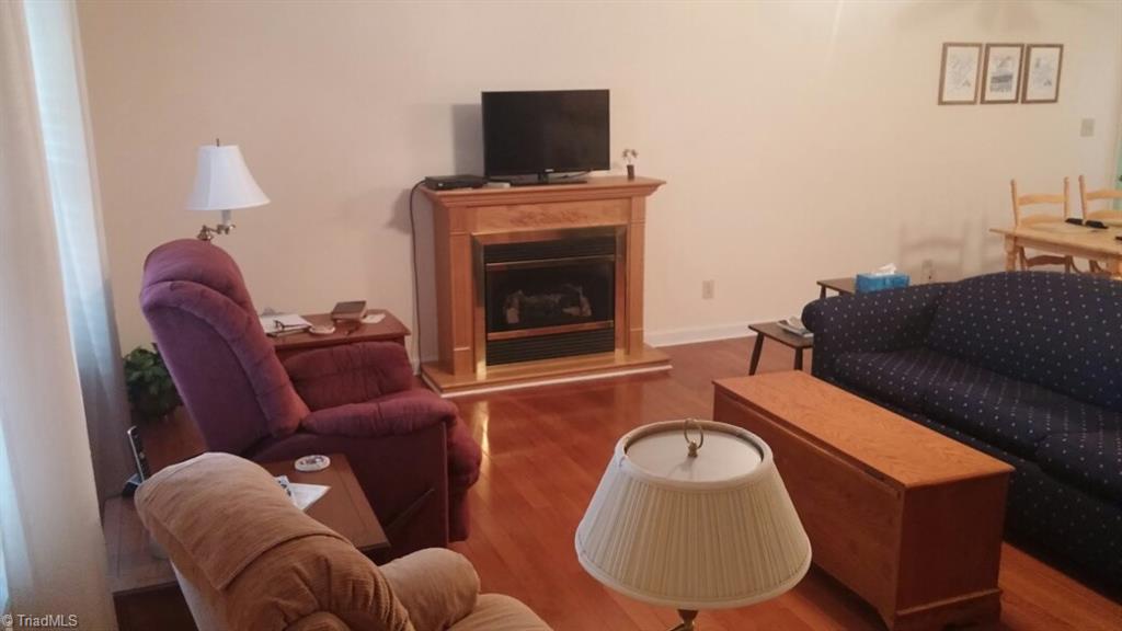 101 Chateau Road Fancy Gap, VA 24328 - Photo 2 of 14 Gallery Image 2