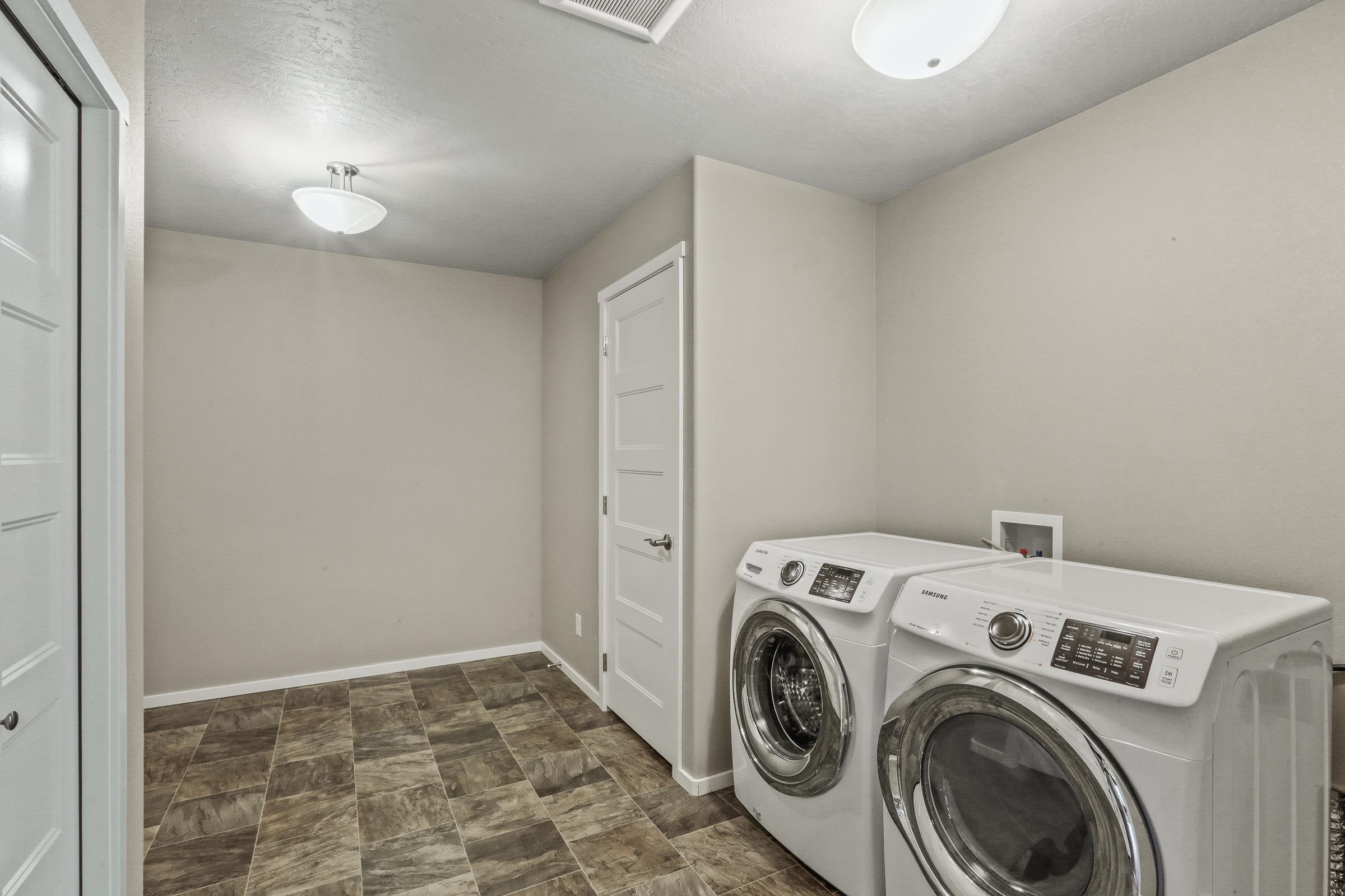 7707 Saphire Lane Spokane, WA 99212 - Photo 20 of 24