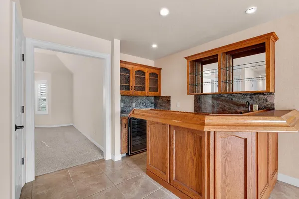 $1,049,000 | 6518 North Dolores Avenue, Fresno, CA 93711