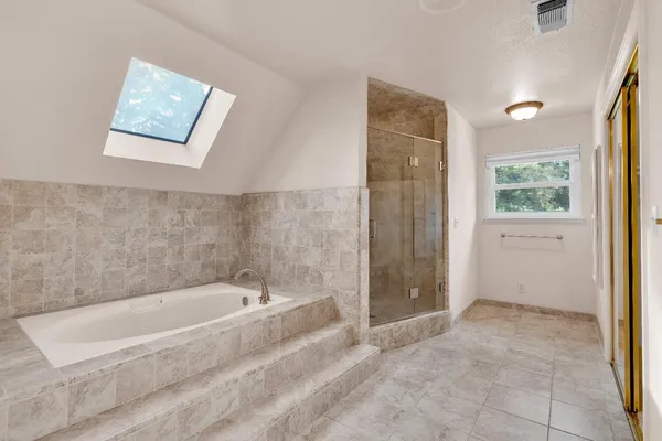 $1,049,000 | 6518 North Dolores Avenue, Fresno, CA 93711