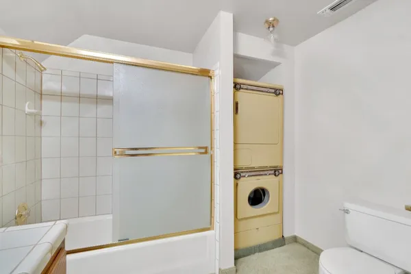 $1,049,000 | 6518 North Dolores Avenue, Fresno, CA 93711