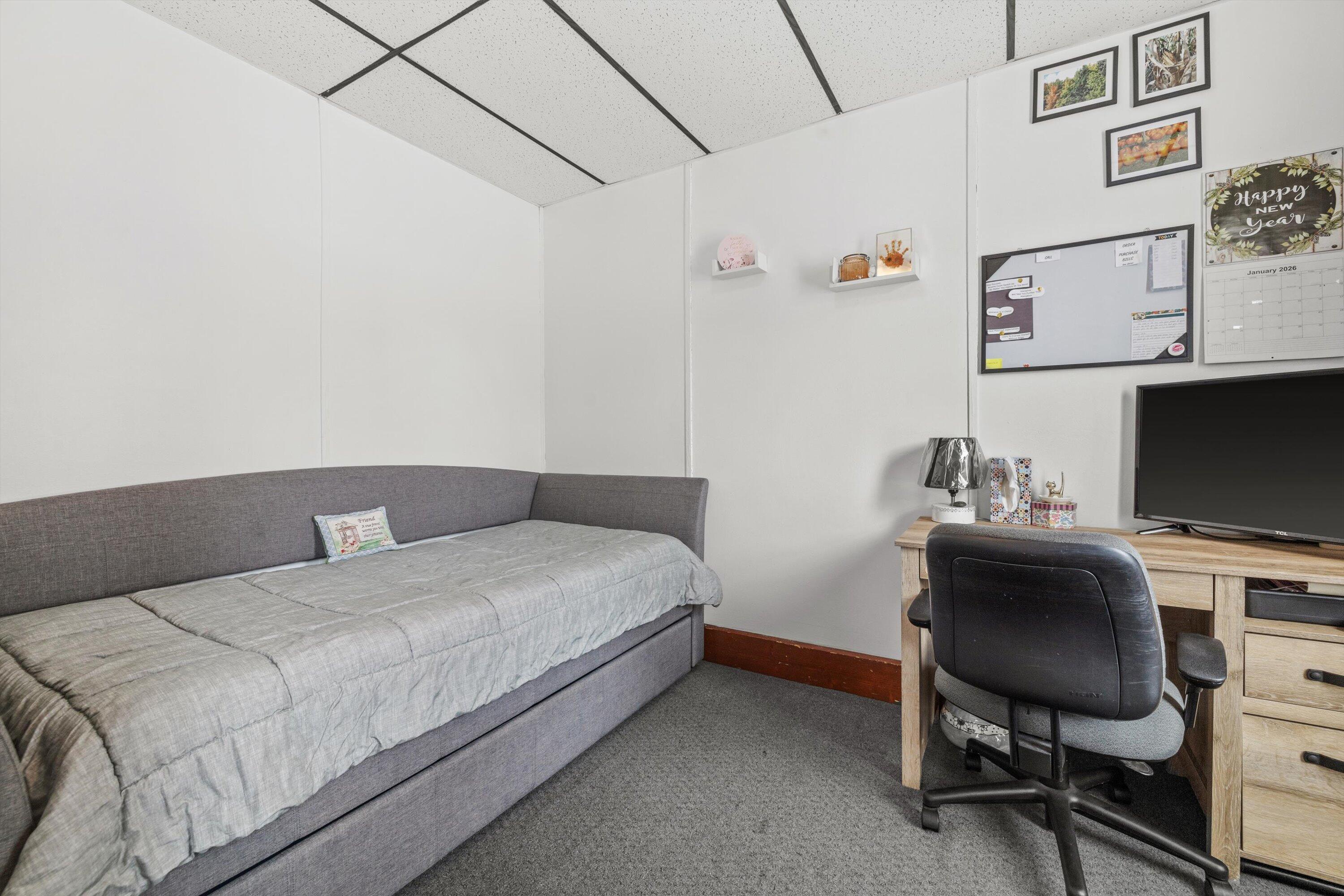 1234 Blake Avenue Racine, WI 53404 - Photo 16 of 35 Lower Unit Bedroom #3