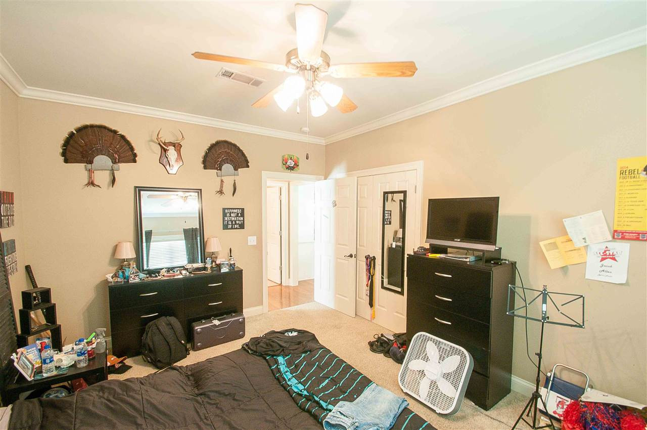 1038 East Broadwater Road Byram, MS 39212 - Photo 15 of 48 Photo 15