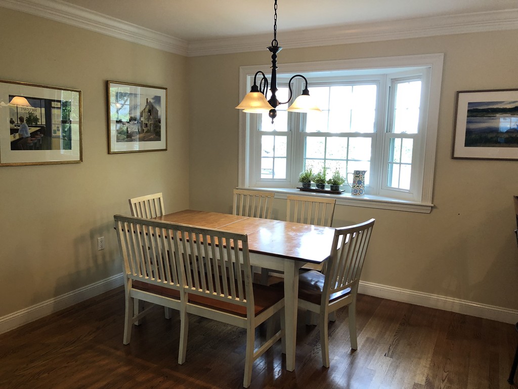 64 Berkshire Road Needham, MA 02492 - Photo 3 of 20