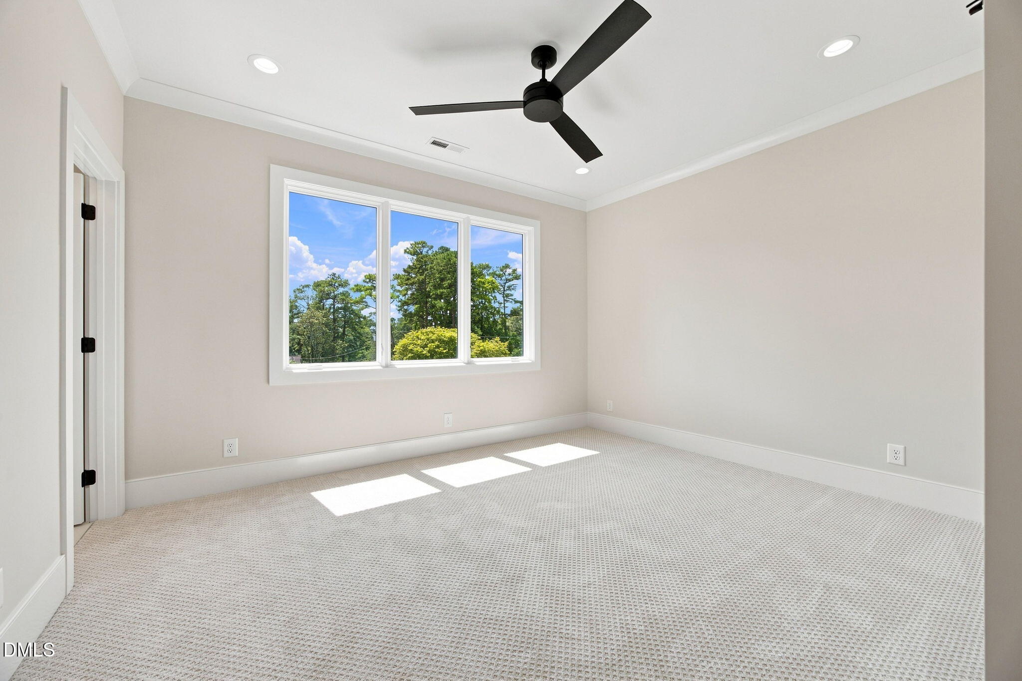 4112 Rockingham Street Raleigh, NC 27609 - Photo 36 of 50 61-web-or-mls-IMG_2035_edit