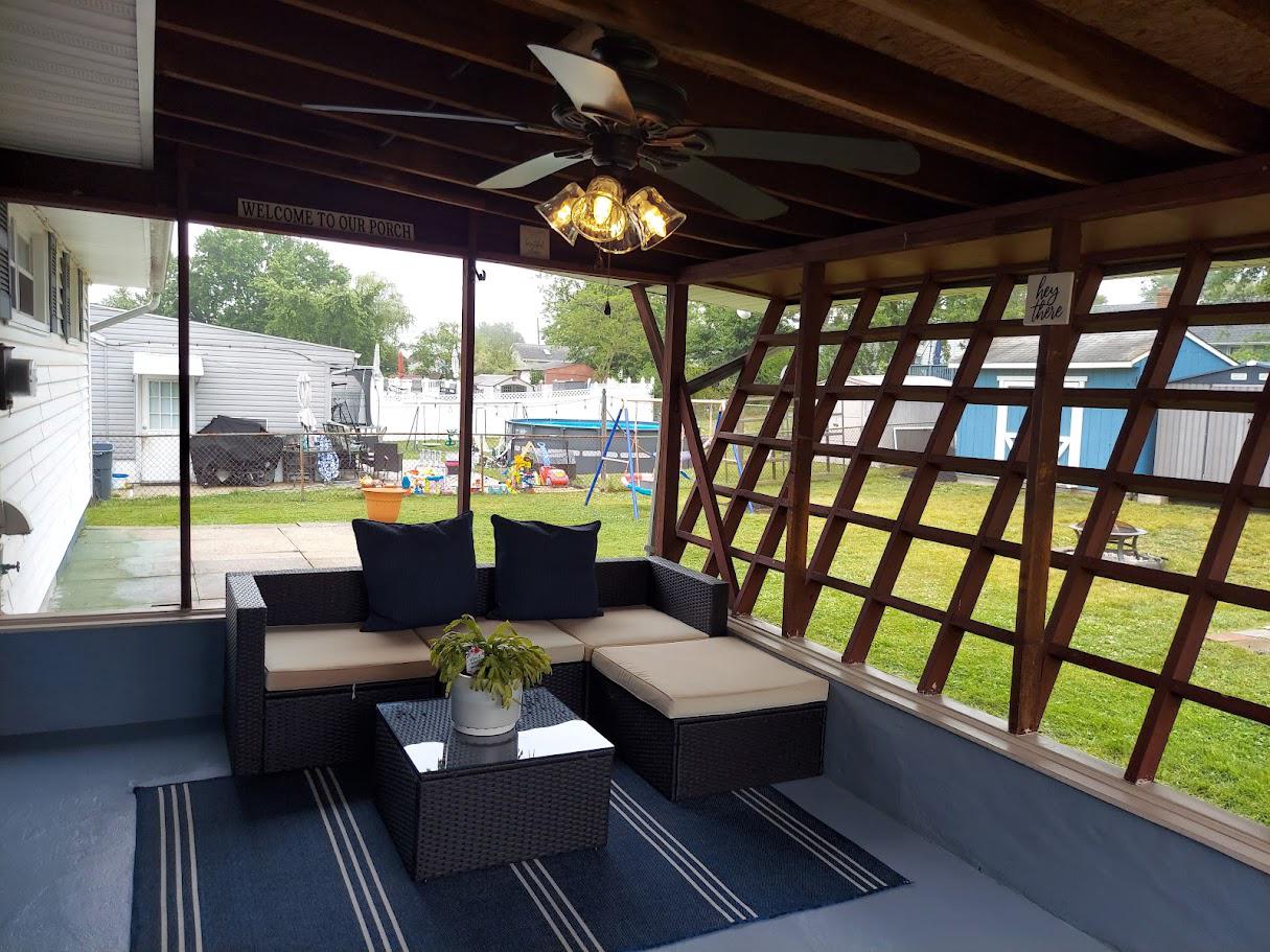 1112 Monmouth Road Woodbury, NJ 08096 - Photo 23 of 27 Enclosed Back Porch