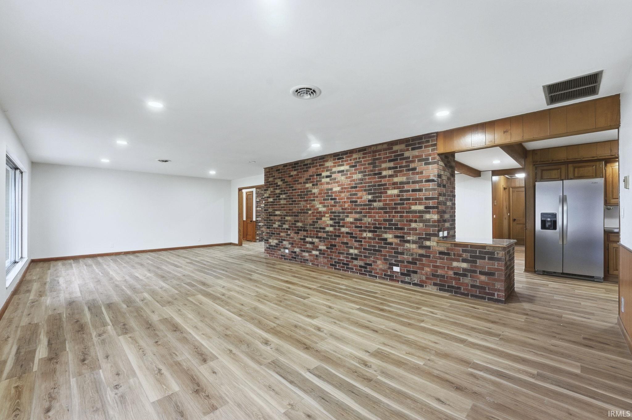 325 Meadowmere Drive Butler, IN 46721 - Photo 18 of 36