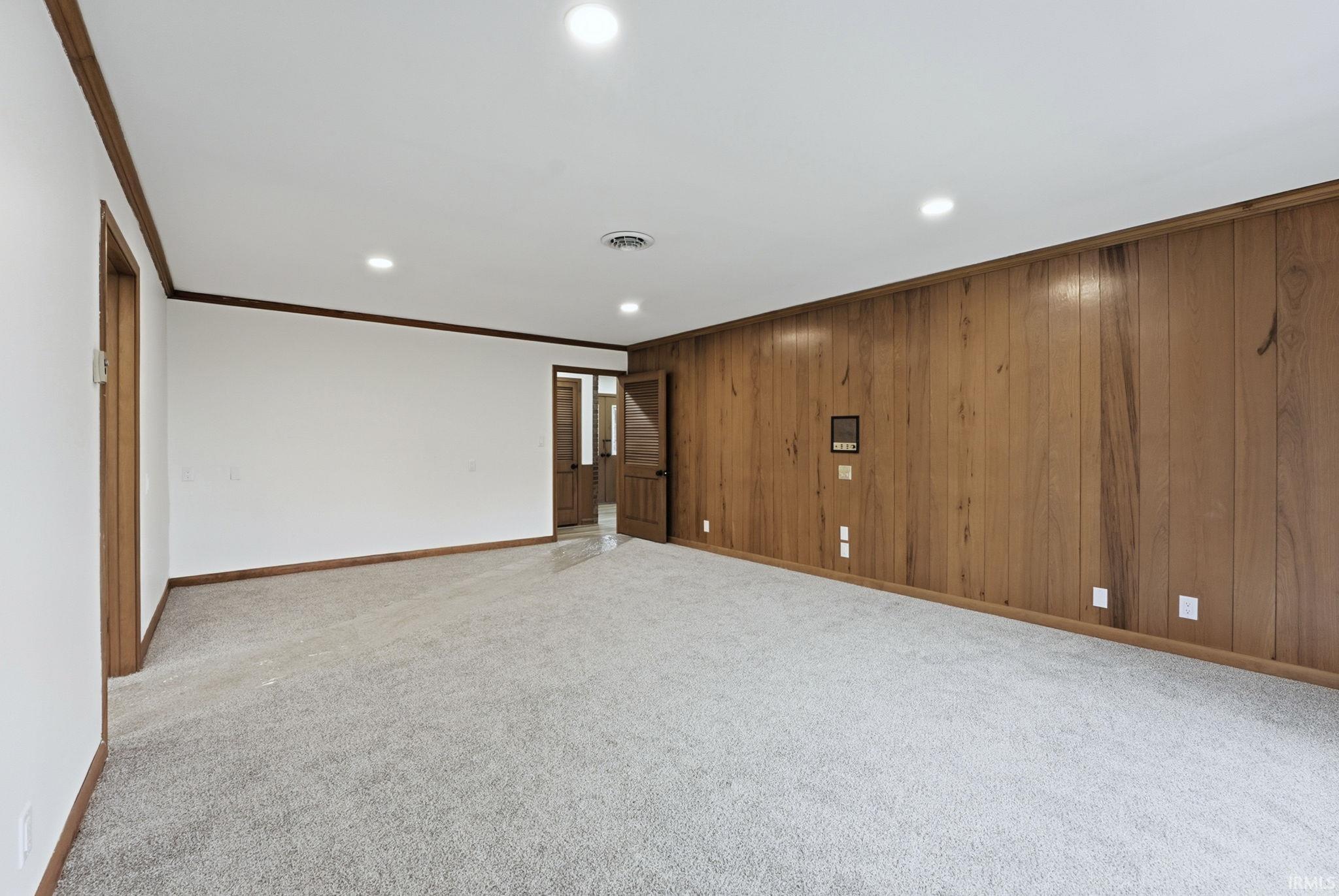 325 Meadowmere Drive Butler, IN 46721 - Photo 23 of 36