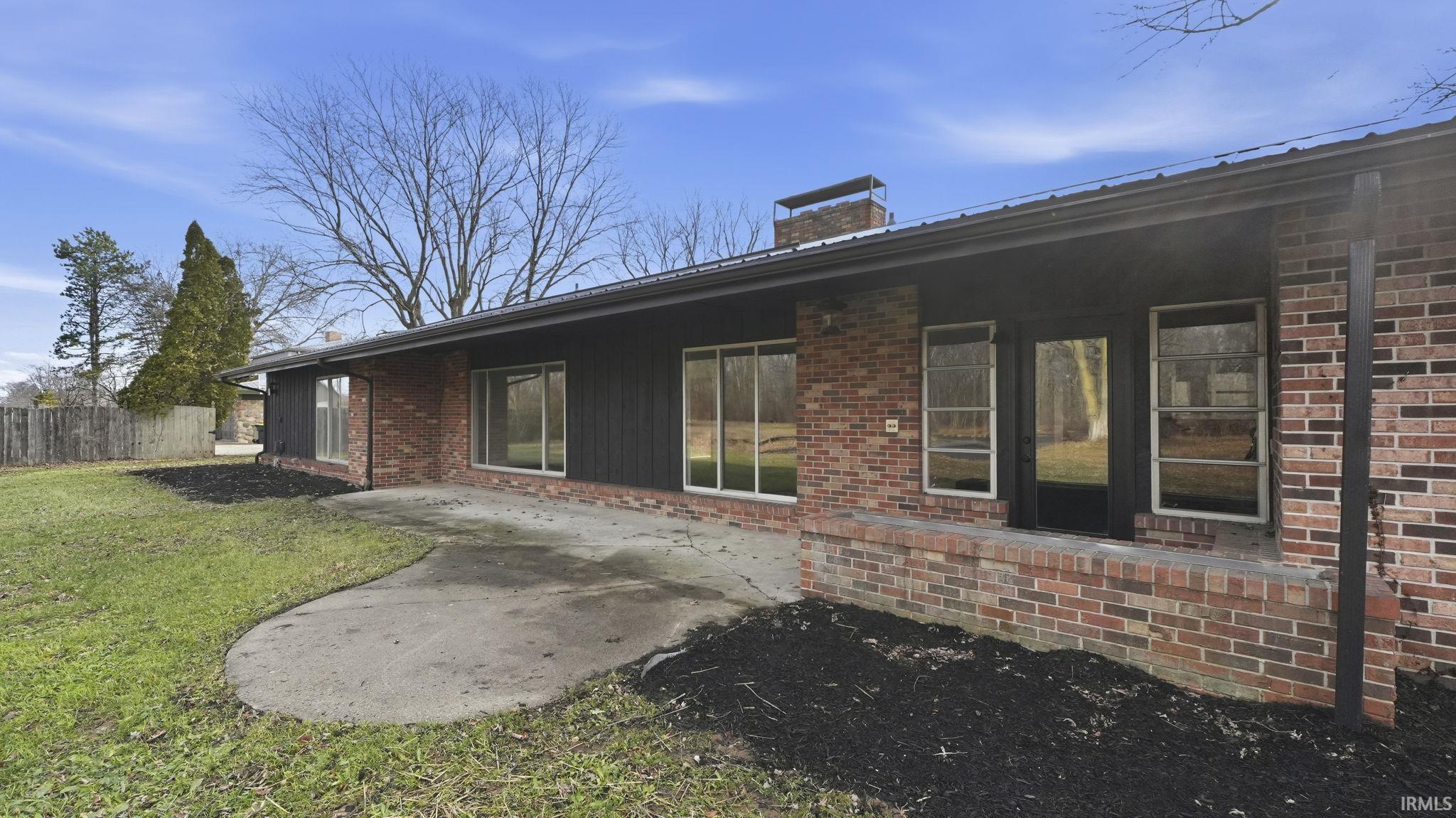 325 Meadowmere Drive Butler, IN 46721 - Photo 31 of 36