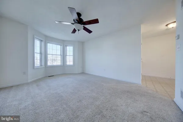 $1,911 | 689 East Walnut Street, Hanover, PA 17331