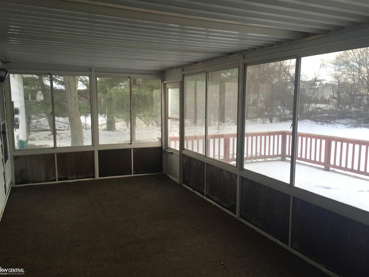 2355 Durham Road Utica, MI 48317 - Photo 16 of 22 31276371-15.JPG