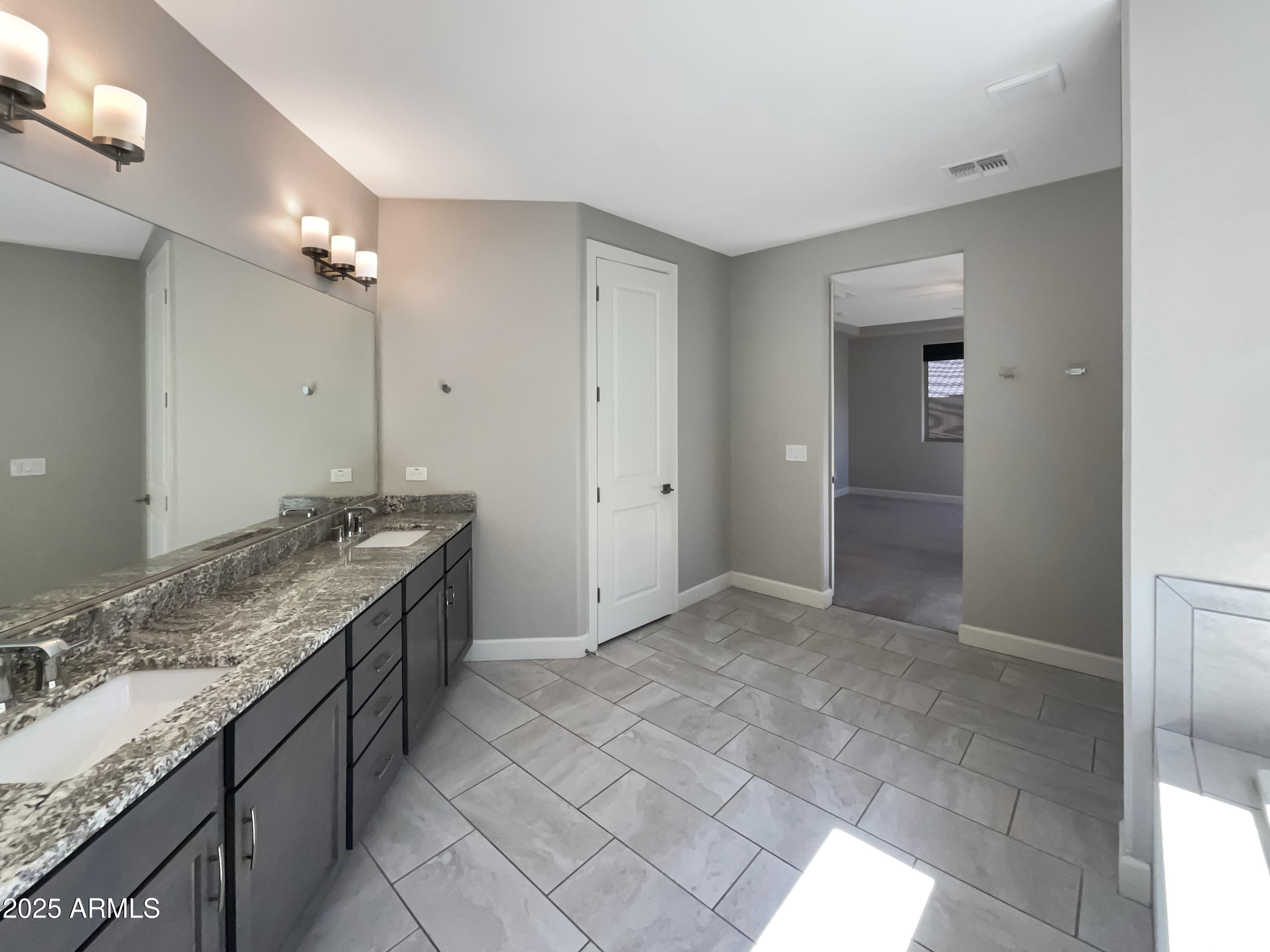 18389 West Long Lake Road Goodyear, AZ 85338 - Photo 7 of 27 listing_6