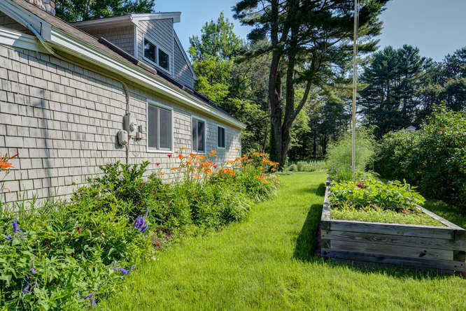 150 Sea Road Kennebunk, ME 04043 - Photo 38 of 40 150 Sea Rd Kennebunk ME 04043-small-041-