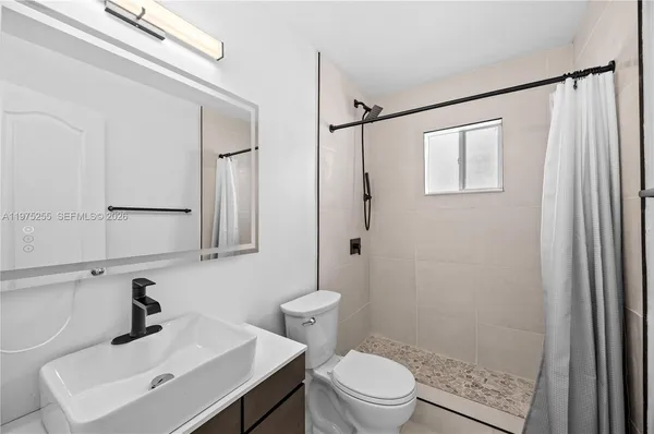 $2,975 | 7570 Northwest 173rd Lane, Hialeah, FL 33015