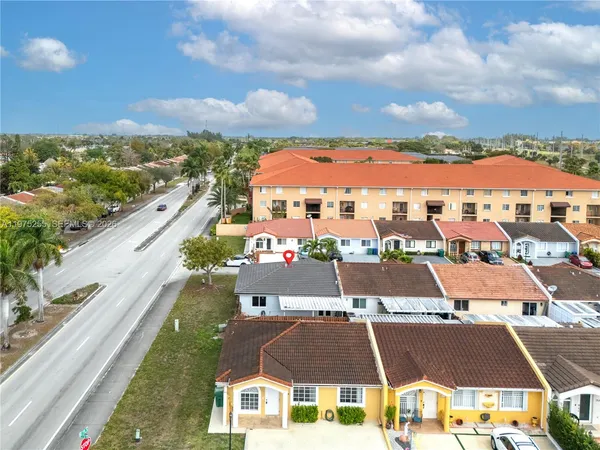 $2,975 | 7570 Northwest 173rd Lane, Hialeah, FL 33015
