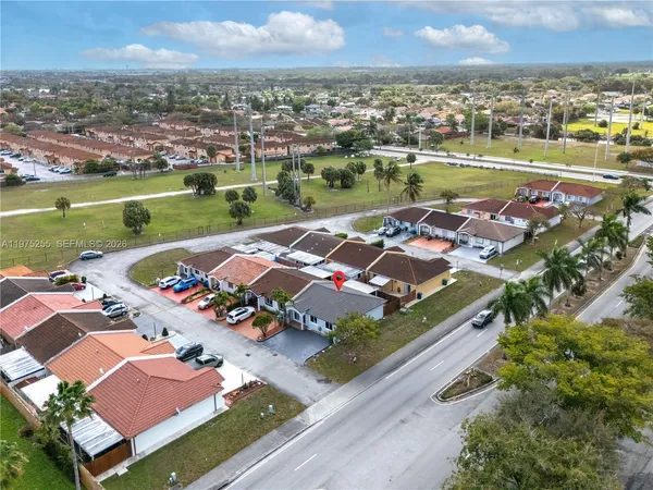 $2,975 | 7570 Northwest 173rd Lane, Hialeah, FL 33015