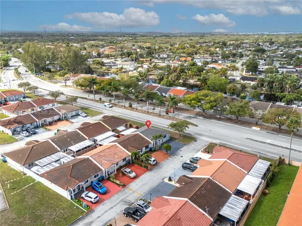 $2,975 | 7570 Northwest 173rd Lane, Hialeah, FL 33015