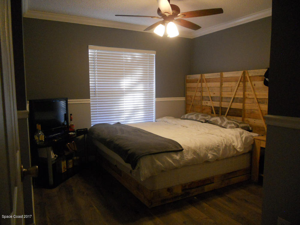 789 Waterside Road Southeast Palm Bay, FL 32909 - Photo 11 of 24 DSCN4669