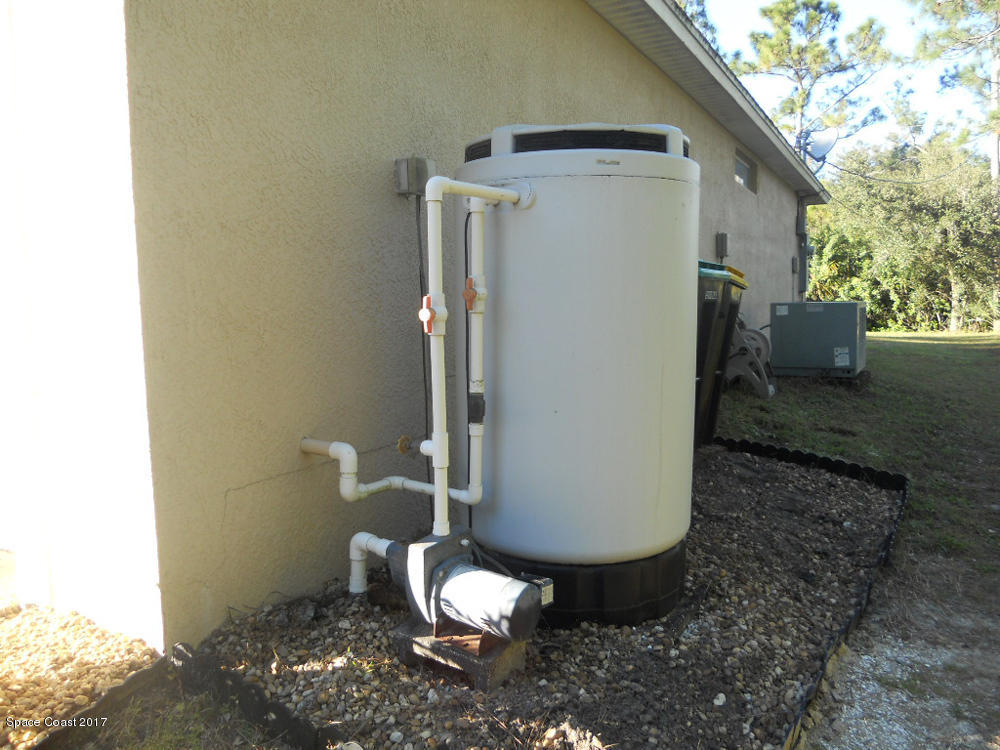 789 Waterside Road Southeast Palm Bay, FL 32909 - Photo 23 of 24 DSCN4637
