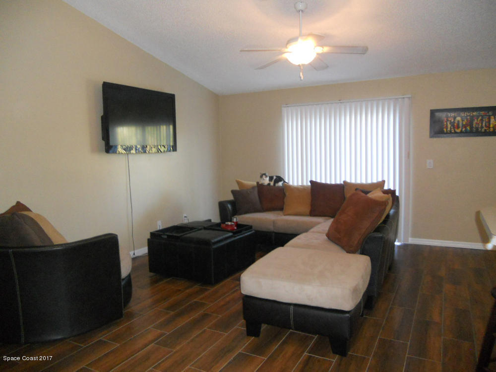 789 Waterside Road Southeast Palm Bay, FL 32909 - Photo 8 of 24 DSCN4664