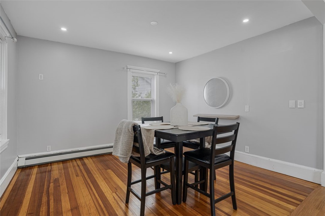 52 Dover Street Pawtucket, RI 02860 - Photo 7 of 31