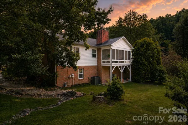 $595,000 | 20 Mallard Court, Brevard, NC 28712