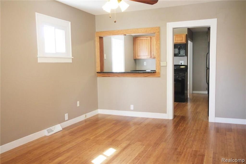 1857 Romeo Street Ferndale, MI 48220 - Photo 3 of 17