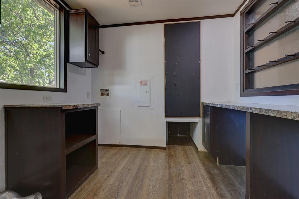 119 Post Oak Road Whitney, TX 76692 - Photo 11 of 40