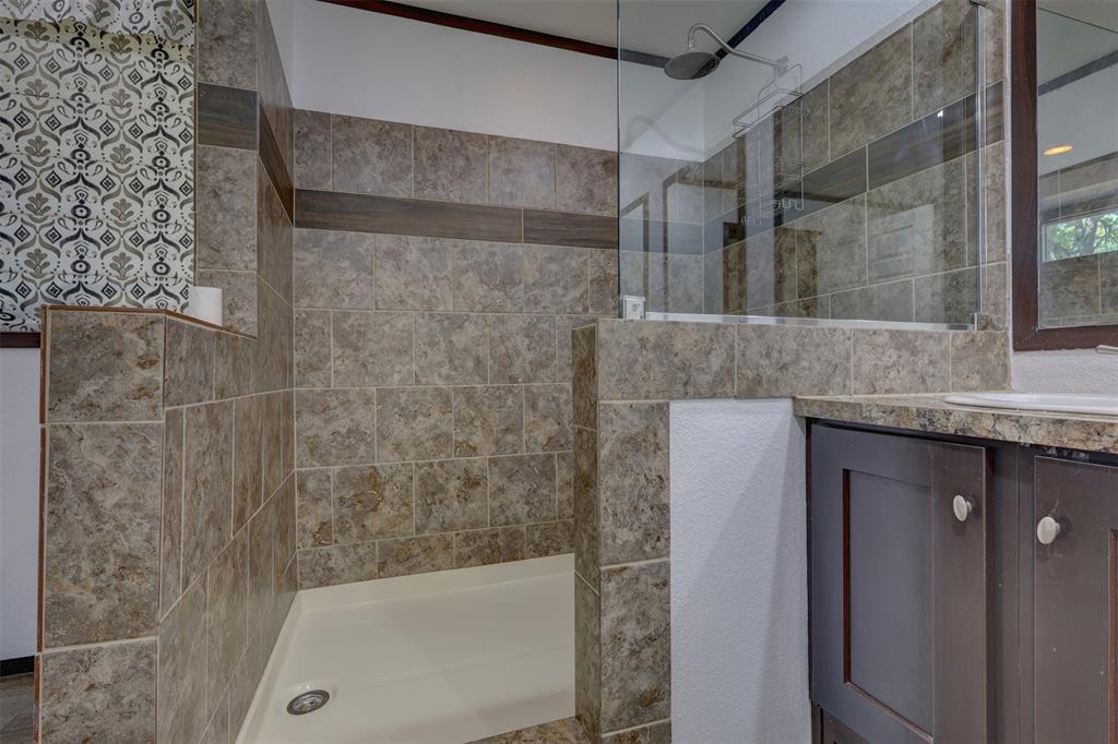 119 Post Oak Road Whitney, TX 76692 - Photo 31 of 40