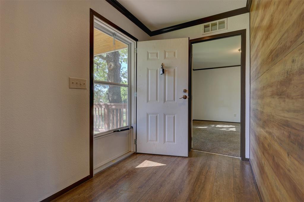 119 Post Oak Road Whitney, TX 76692 - Photo 4 of 40