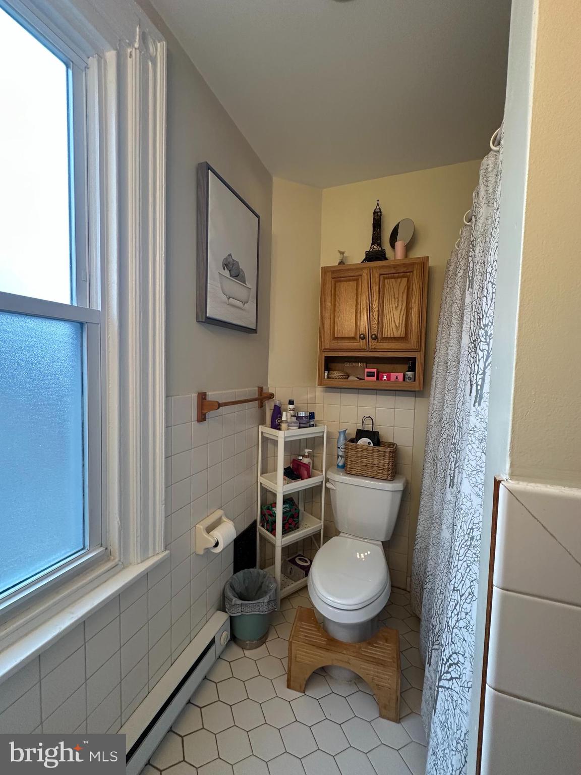 133 Grandview Road Ardmore, PA 19003 - Photo 35 of 64 2nd Fl Bathroom