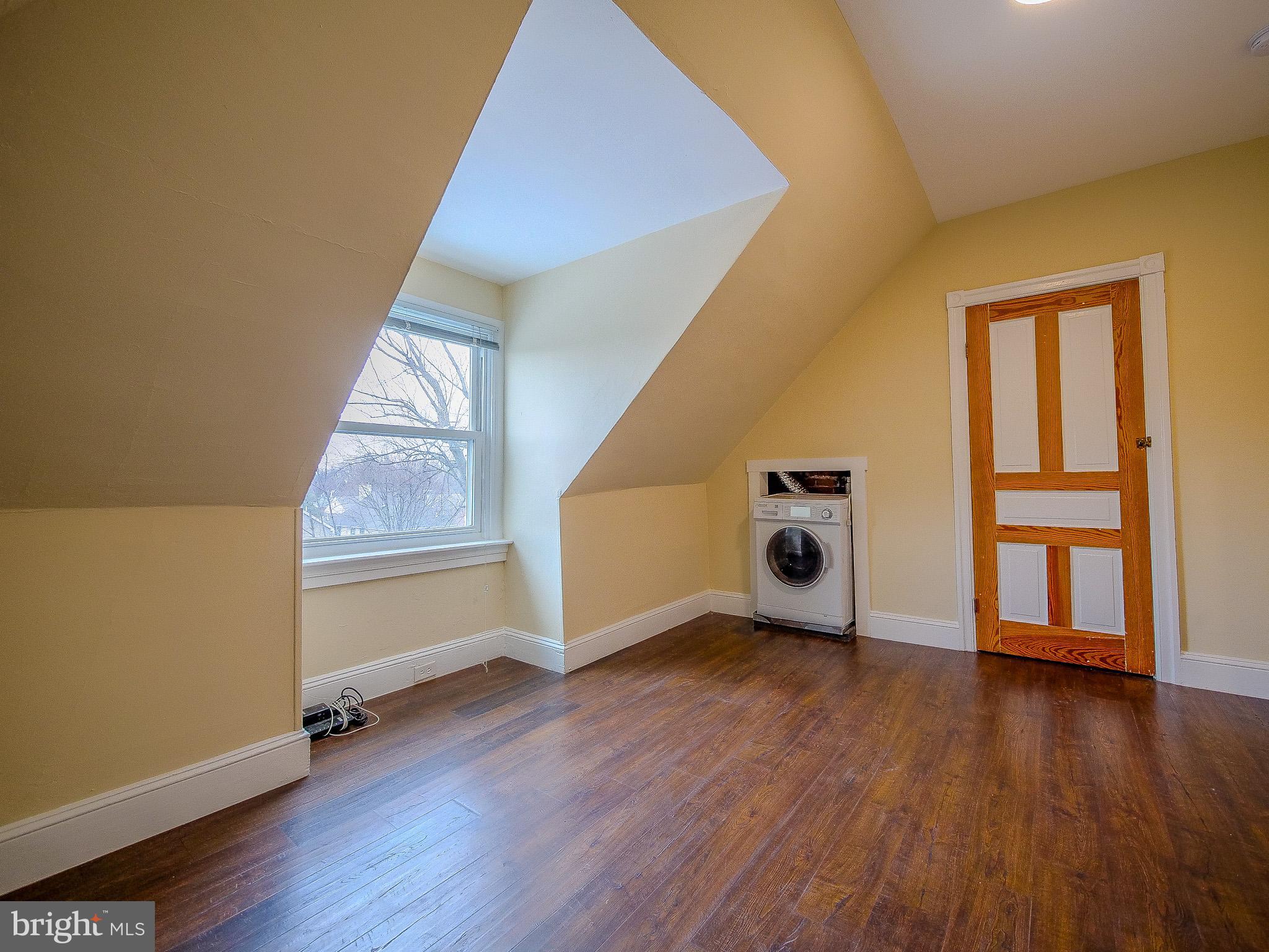 133 Grandview Road Ardmore, PA 19003 - Photo 40 of 64 3rd Floor LR