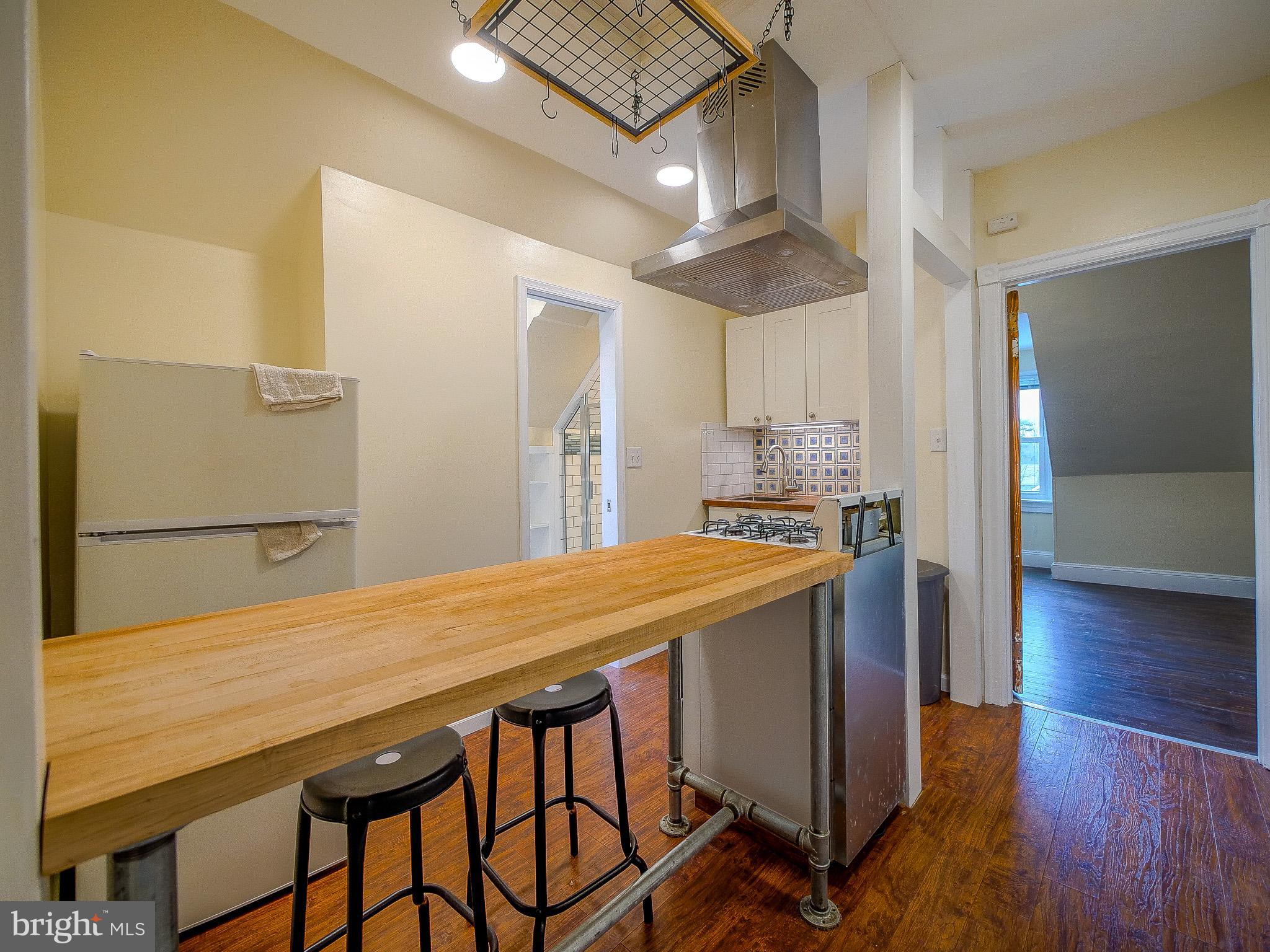 133 Grandview Road Ardmore, PA 19003 - Photo 49 of 64 3rd Floor Kitchen