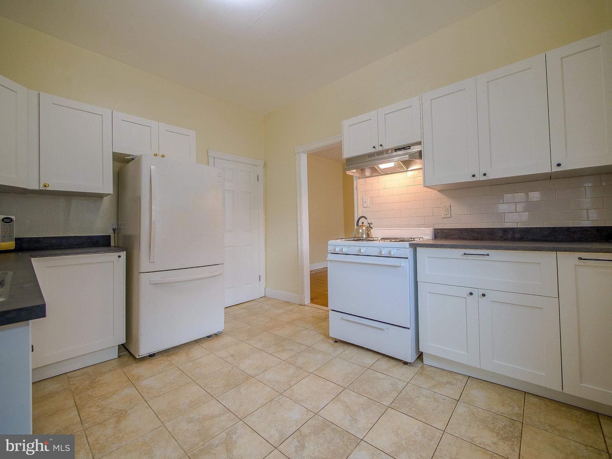 133 Grandview Road Ardmore, PA 19003 - Photo 6 of 64 1st Floor Kitchen