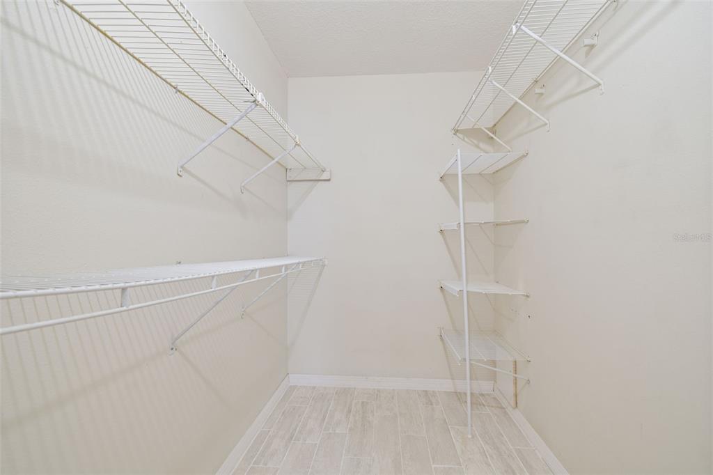 4033 Dream Oak Place, Unit 202 Tampa, FL 33613 - Photo 16 of 37