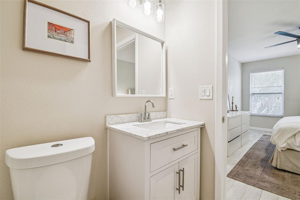 4033 Dream Oak Place, Unit 202 Tampa, FL 33613 - Photo 17 of 37